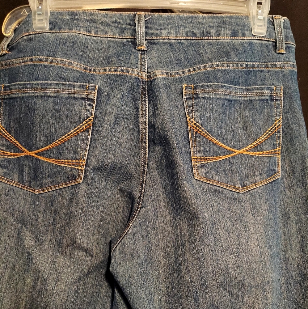 Faded Glory jeans in great condition.